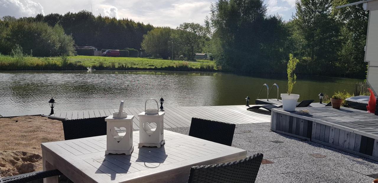 Carafun Aan Het Water Ooltgensplaat Villa Екстериор снимка